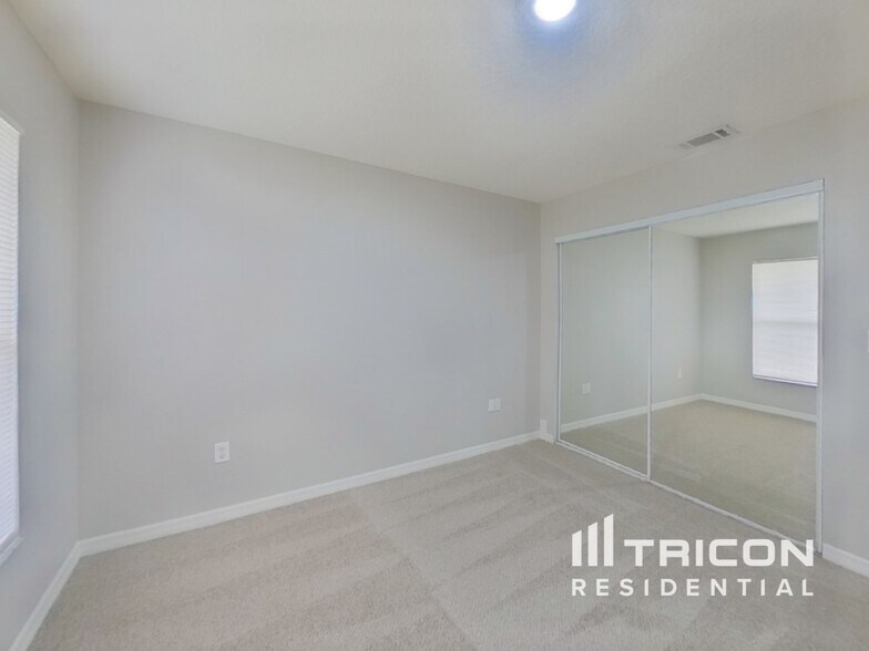 Building Photo - 2907 Evans Way