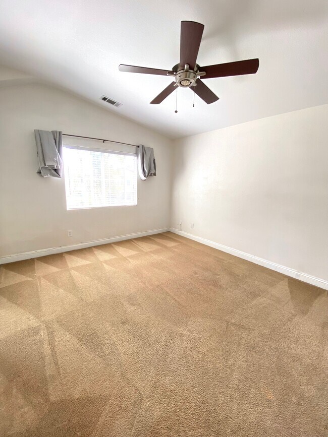 Building Photo - 1201 Trapani Cove