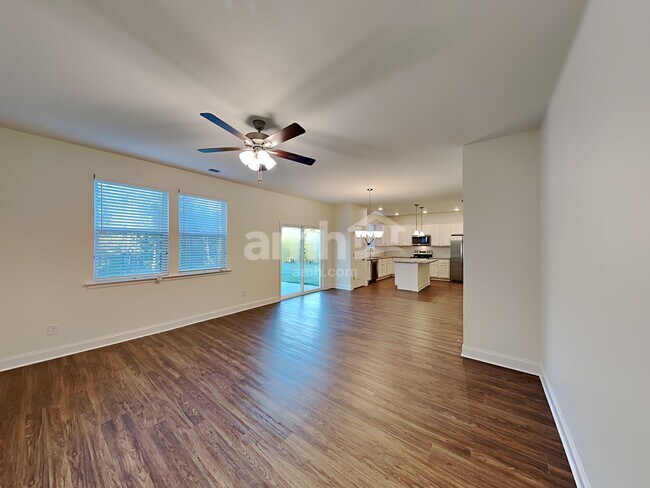 Building Photo - 213 Rivulet Dr