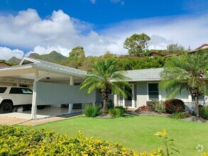 Building Photo - Beautiful Kailua home in Kaelepulu School ...