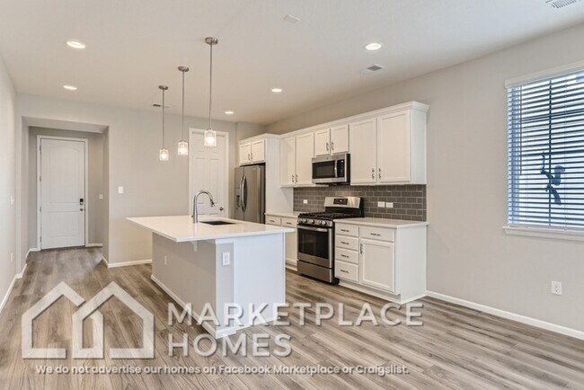 Building Photo - 27003 E Archer Ave