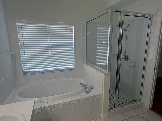 Building Photo - 14832 Heronglen Dr