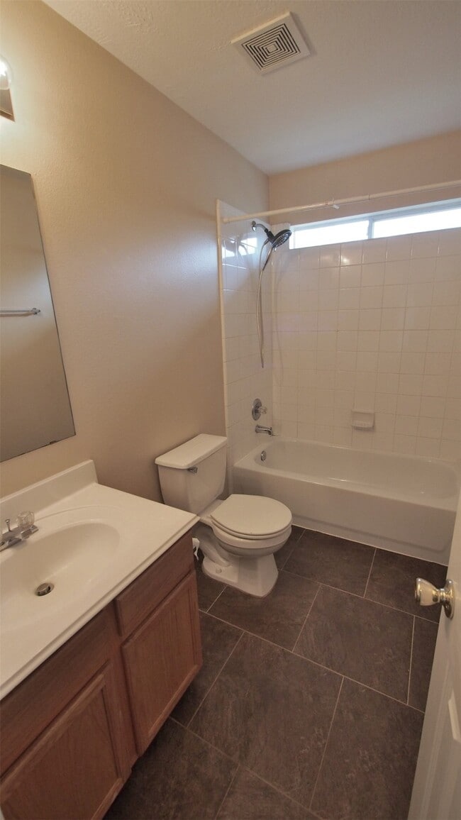 Building Photo - 21211 Bridge Springs Ln