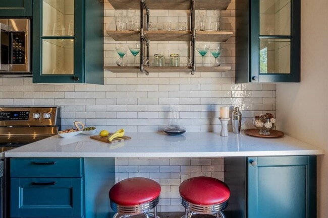 Building Photo - 5200 St Georges Green