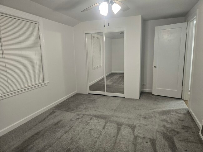 Building Photo - 3803 N Pacific Ave