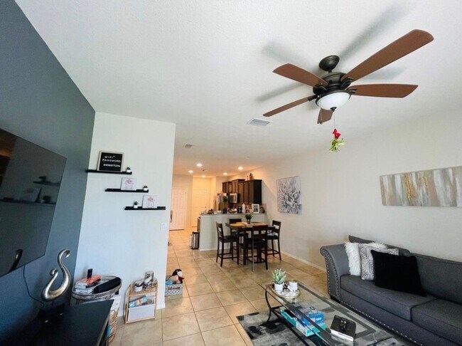 Building Photo - 8837 Turnstone Haven Pl
