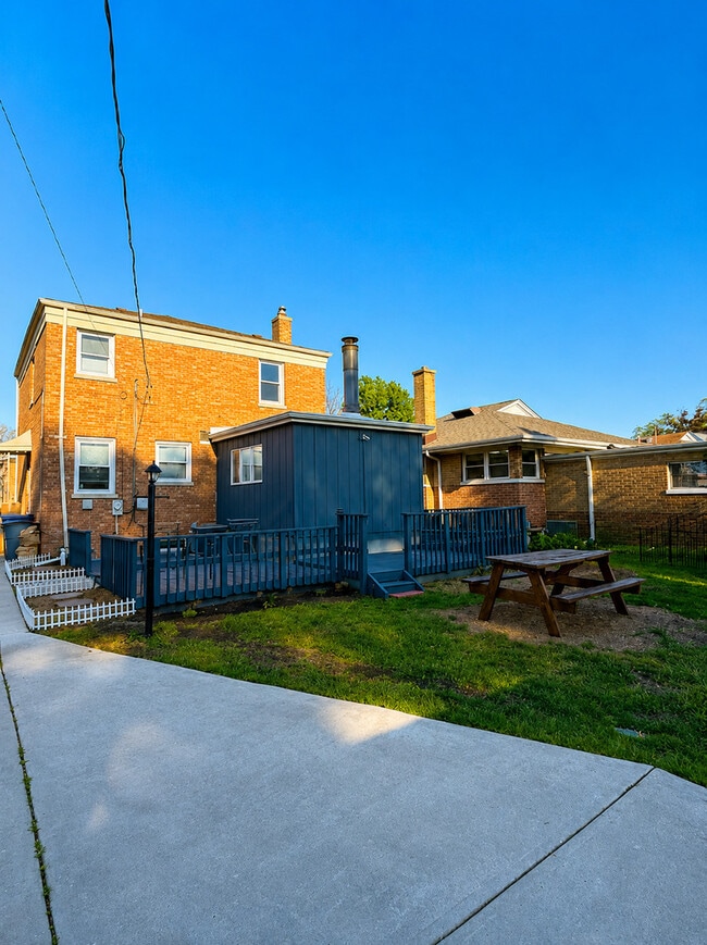 Building Photo - 1518 Cleveland Ave