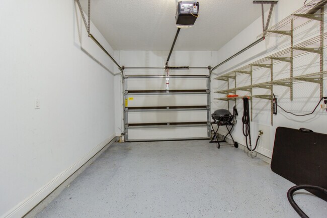 Building Photo - 125 Crystal Beach Dr