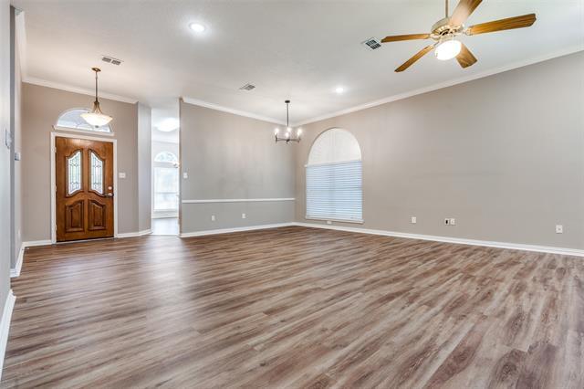 Building Photo - 2109 Winslow Dr