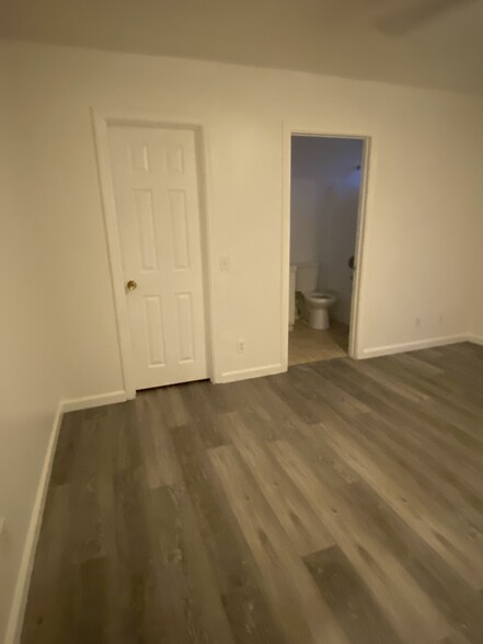 Building Photo - 66651 Ironwood Dr
