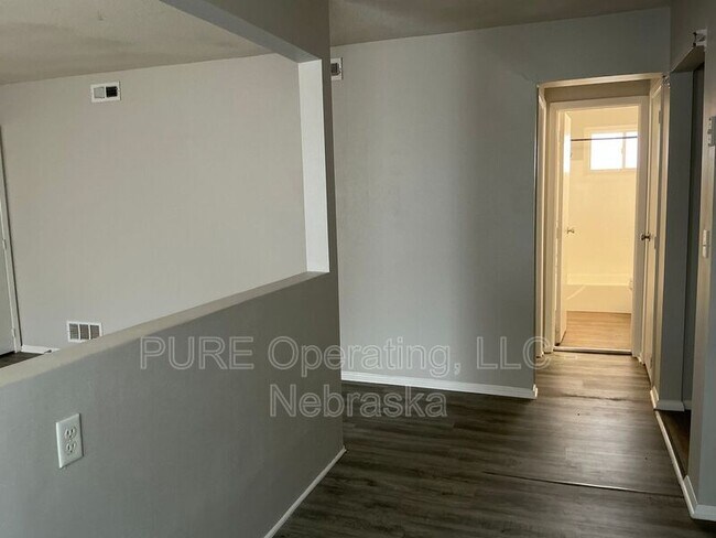 Building Photo - 4420 S 25th St