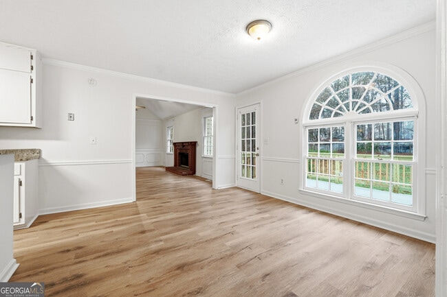 Building Photo - 2950 Flintrock Way