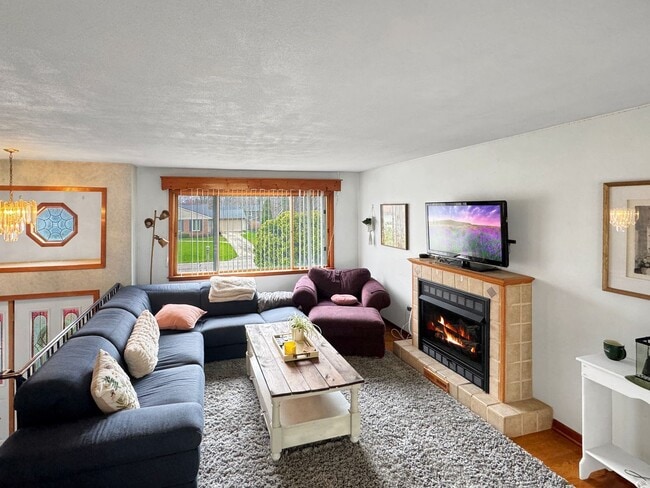 Building Photo - 1731 Ridgewood Ave SE