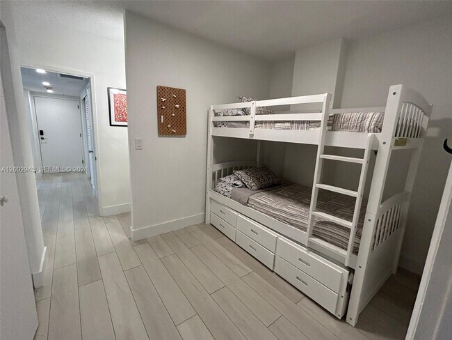 Building Photo - 19390 Collins Ave