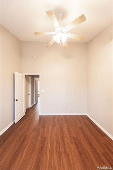 Building Photo - 133 Pine Meadows Cir