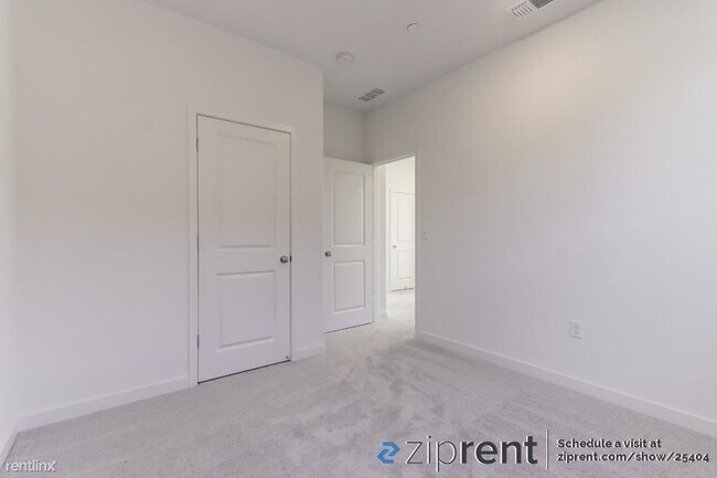 Building Photo - 3 br, 2.5 bath House - 4417 Neptune Cir, F...