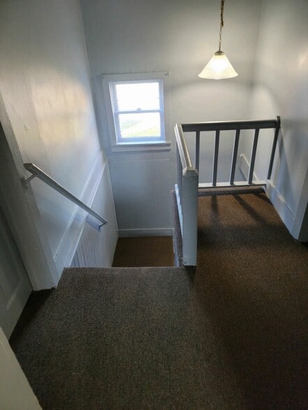Interior Entry - 410 Ramsdell St