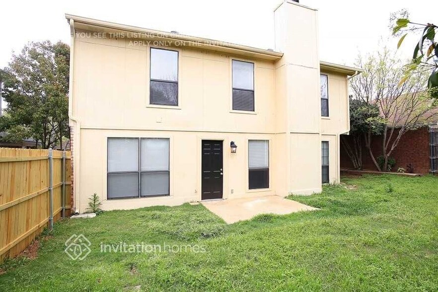 Building Photo - 1456 Thistlewood Ln