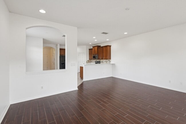 Building Photo - 12805 Avelar Manor Pl
