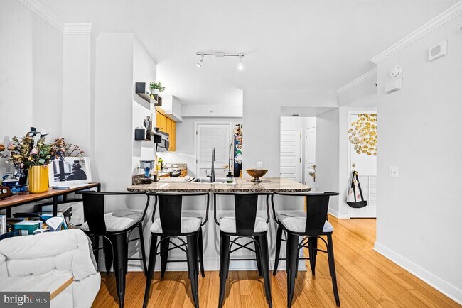 Building Photo - 631 D St NW