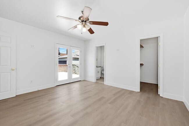 Building Photo - 6204 Mary Ln Dr