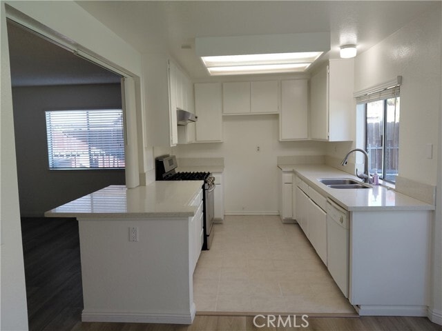 Building Photo - 902 Chaparral Dr