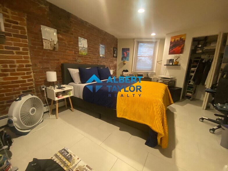 Building Photo - 486 Massachusetts Ave