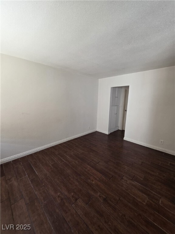 Building Photo - 2626 Lynnwood St
