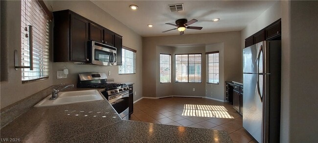 Building Photo - 10613 Golden Aspen Ct