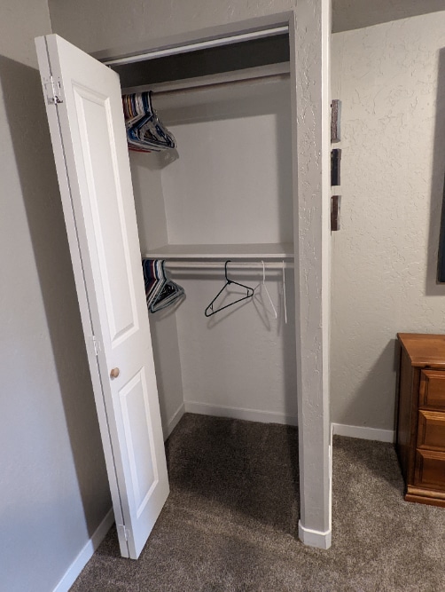 Building Photo - 2BR Fully Furnished Midtown Charmer