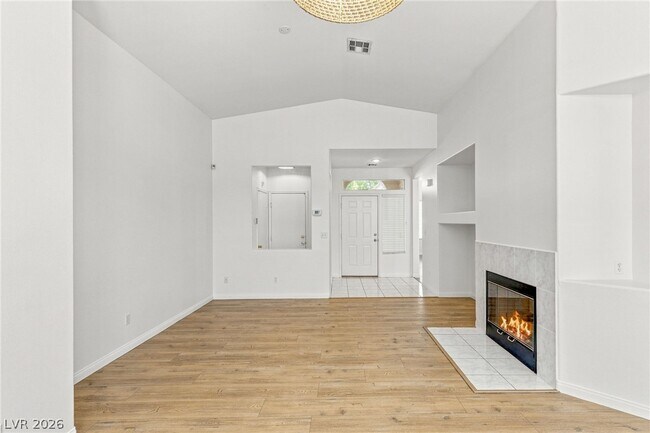 Building Photo - 10521 Angel Dreams Ave