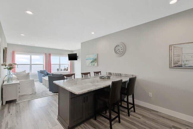 Building Photo - 486 Beatrice Point Rd