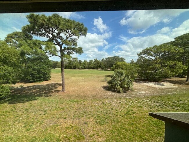 Building Photo - Serene 2 Bed 2 Bath Condo in The Heather
