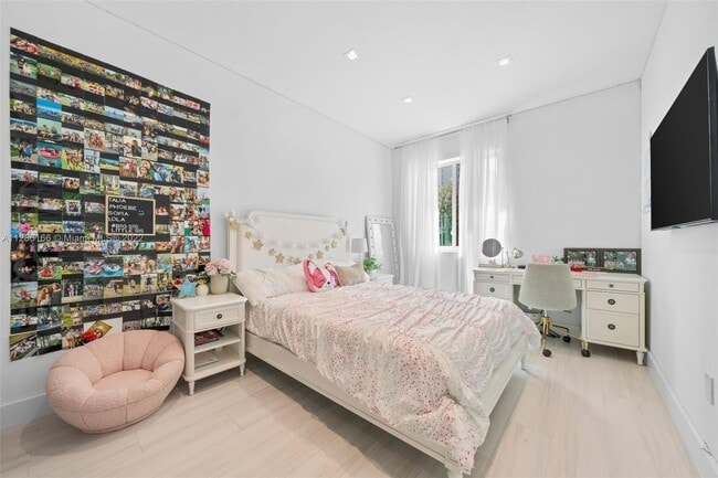 Building Photo - 3925 194th Ln