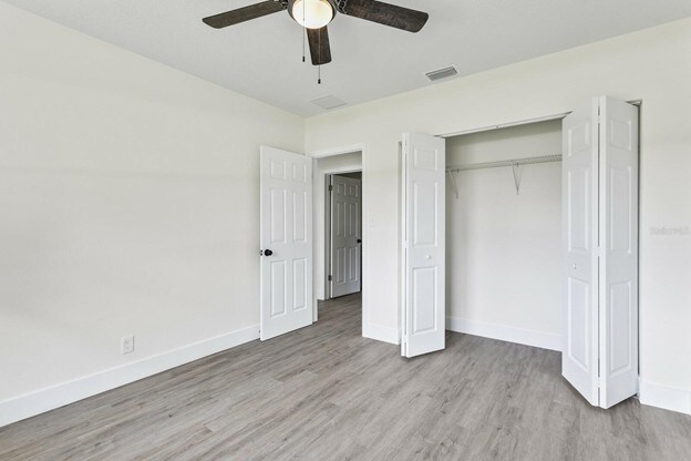 Building Photo - 2713 Renatta Dr
