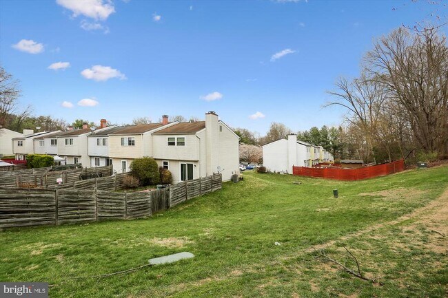 Building Photo - 10121 Watkins Mill Pl