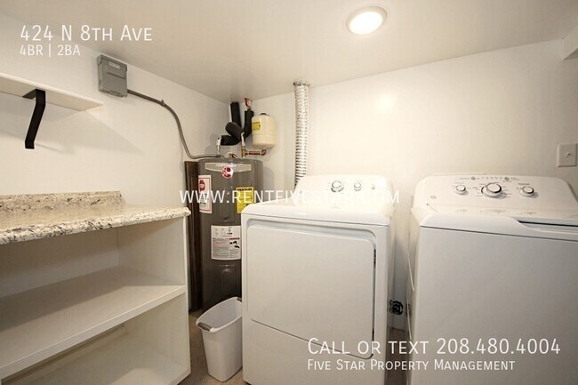 Building Photo - 424 N 8th Ave