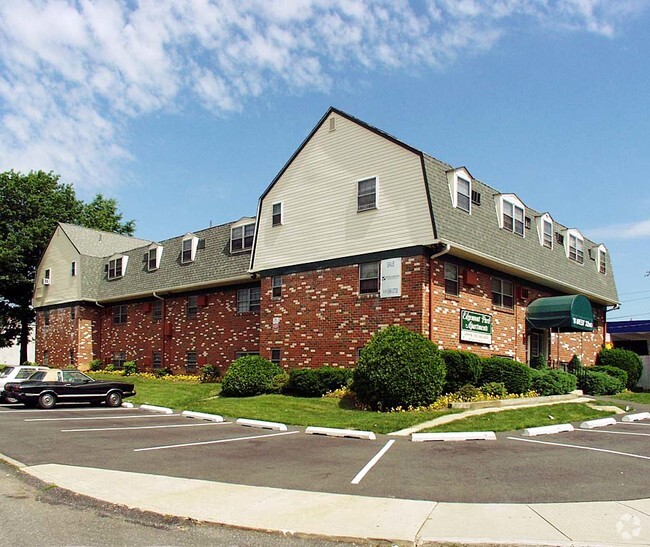 Building Photo - Edgemont Park Apartments