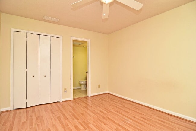 Building Photo - 2 Bed 2 Bath Audubon Place Condo