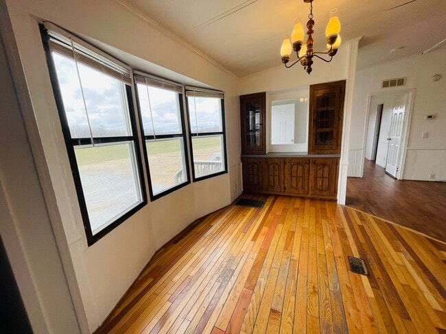 Building Photo - 3 BR, 2 BA doublewide in Pikeville school district