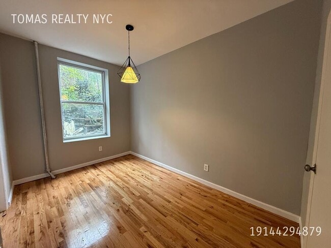 Building Photo - 1235 Union Ave