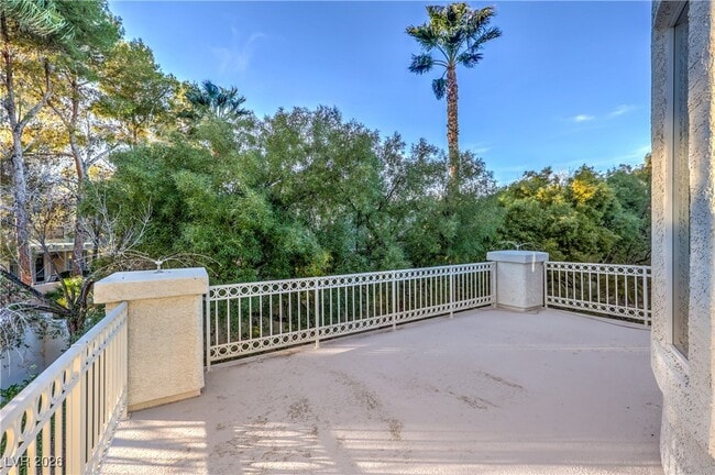 Building Photo - 1829 Dolce Dr