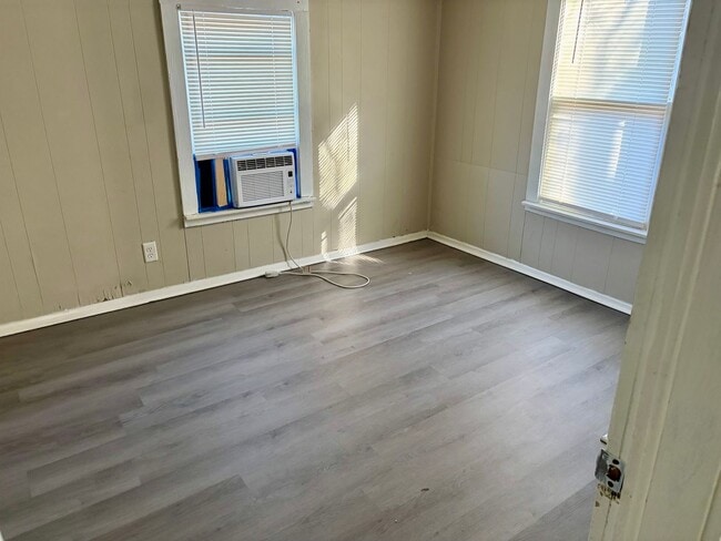 Building Photo - Welcome home!