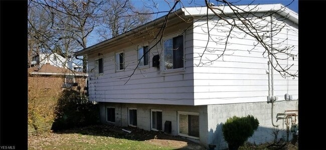 Building Photo - 1336 Brittain Rd