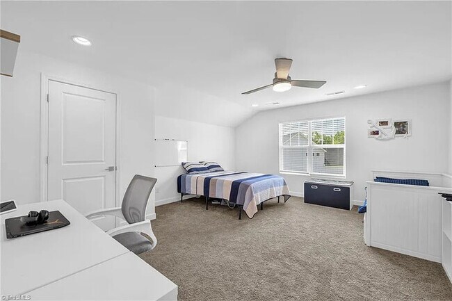 Building Photo - Earn Wealth While Leasing - Like a Homeown...