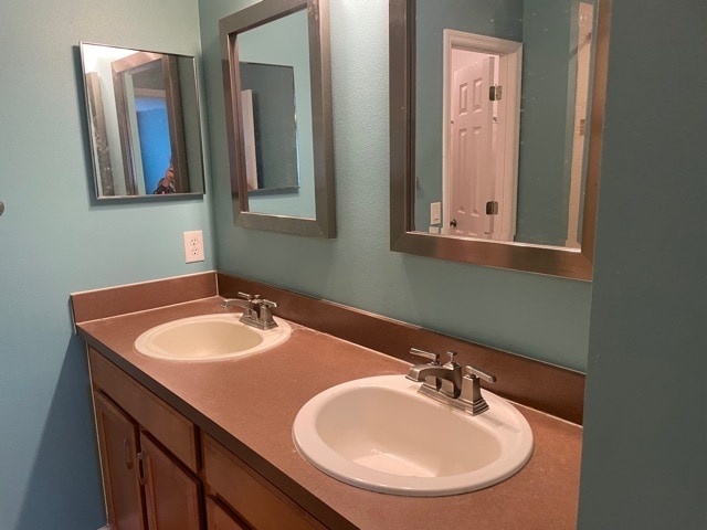 Master Bath - 9710 Tiramasu Trail