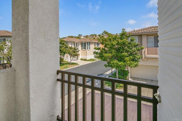 Building Photo - 11354 W San Raphael