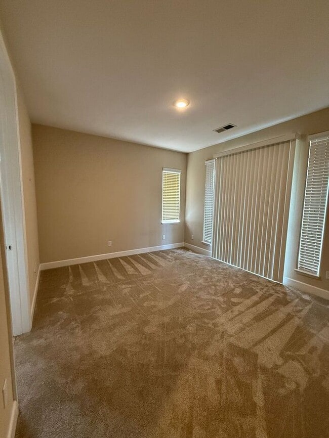 Building Photo - South Reno 4 Bed 4.5 Bath Home W/ Casita