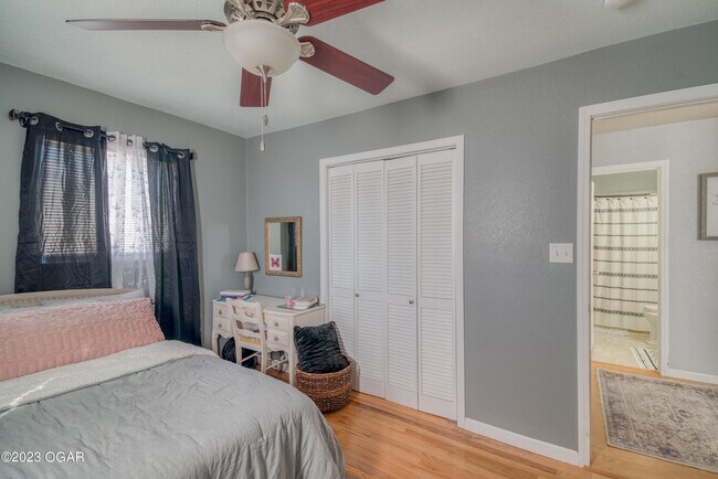 Building Photo - 2415 New Hampshire Ave