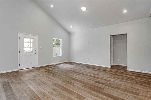 Building Photo - 2511 Birdell Ct